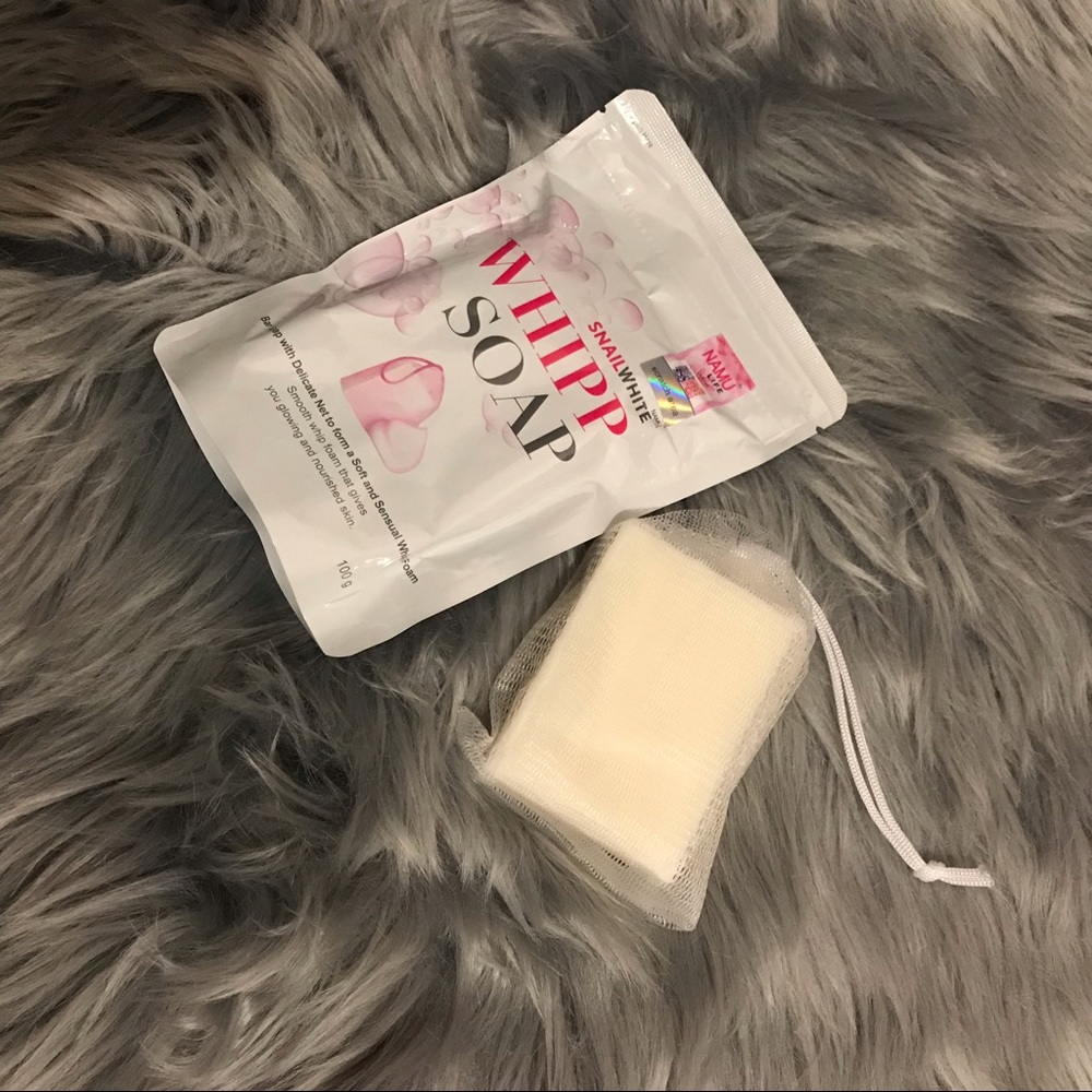 Snail white Whipp soap by NAMU LIFE